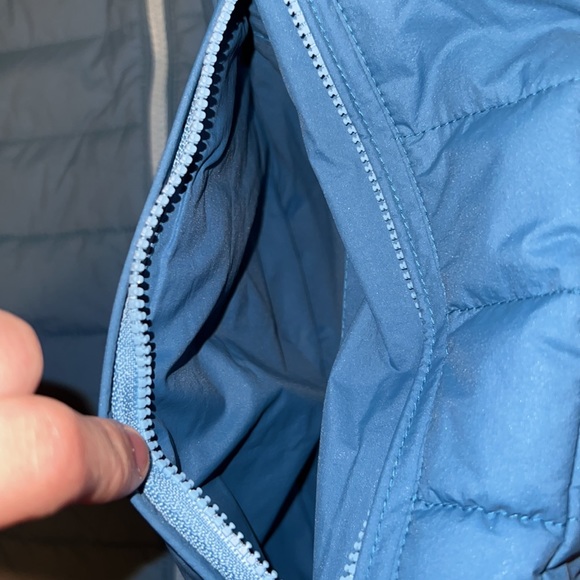 NWT J. Crew vintage blue Quilted Puffer Vest - Picture 2 of 4